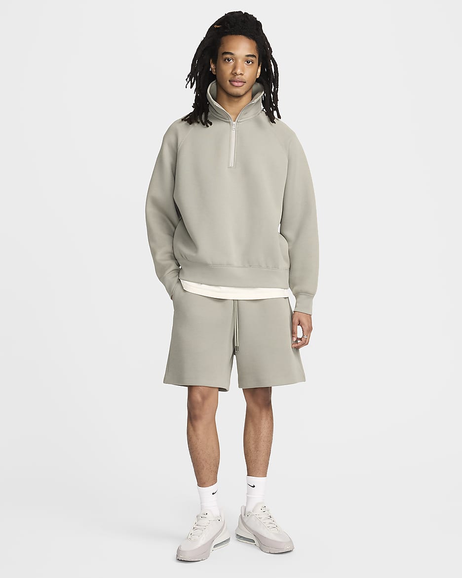 Nike Sportswear Tech Fleece Re imagined Men s Fleece Shorts. Nike BE